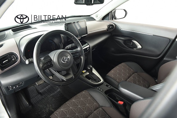 Toyota Yaris Cross 6 of 16