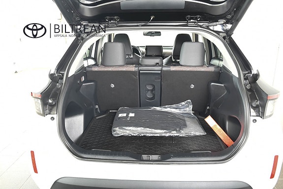 Toyota Yaris Cross 9 of 16