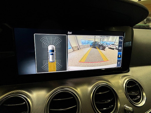 Mercedes-Benz E220 9 of 10
