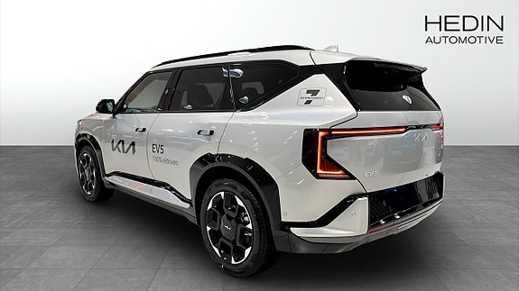 Kia EV5 6 of 22