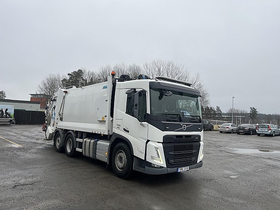 Volvo FM Sopbil enfackare med vinsch 2 of 6