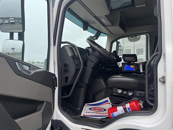 Volvo FM Sopbil enfackare med vinsch 4 of 6