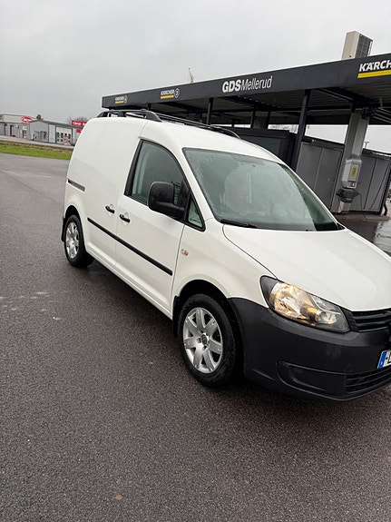 Volkswagen Caddy 4 of 5