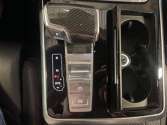 Audi Q8 25 of 30