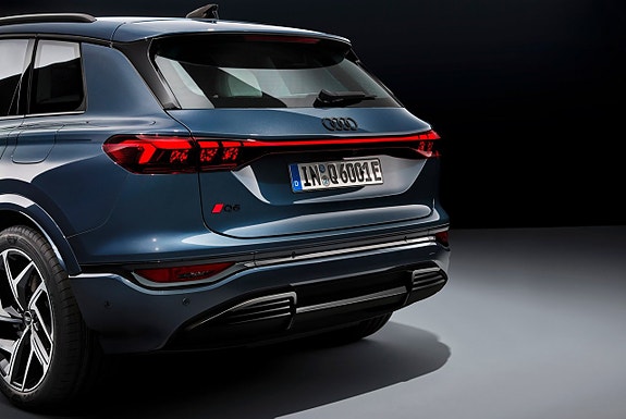 Audi Q6 e-tron 3 of 3