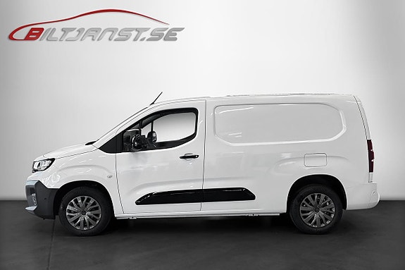 Peugeot Partner 2 of 9