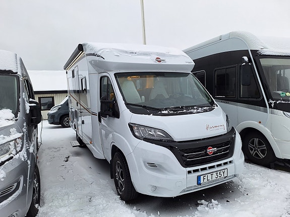 Bürstner Lyseo TD it 684 G Dinette, Automat, Solcell