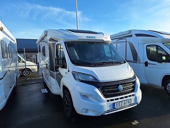 Knaus Live T1 Långbädd, Automat, Solcell