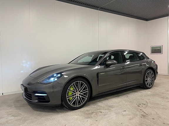 Porsche Panamera 4