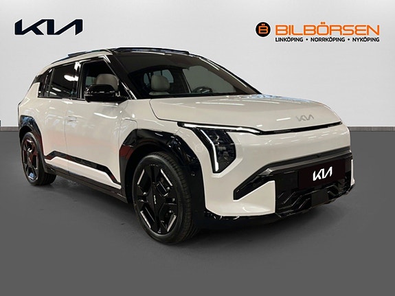 Kia EV3 3 of 17