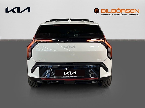 Kia EV3 5 of 17