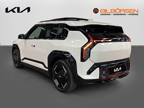 Kia EV3 6 of 17