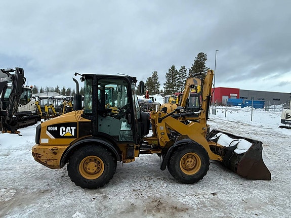 Hjullastare Cat 906H 239.000:-