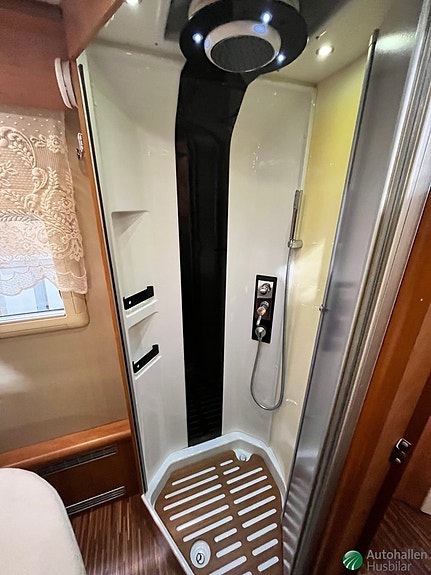 Carthago CHIC E-LINE I 51 QB VECKANS KLIPP! 12 of 15