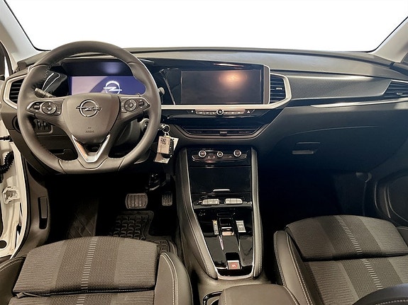 Opel Grandland 6 of 17