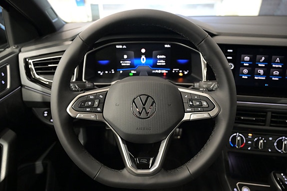 Volkswagen Taigo 13 of 25