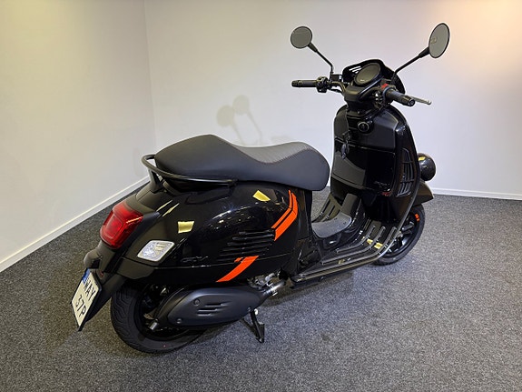 Piaggio Vespa GTV 300 /OUTLET!/Summer-sale 3 of 5