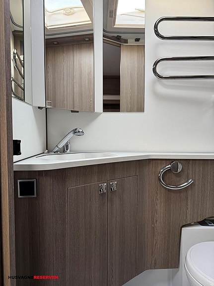 Kabe ROYAL 520XL KS 19 of 20