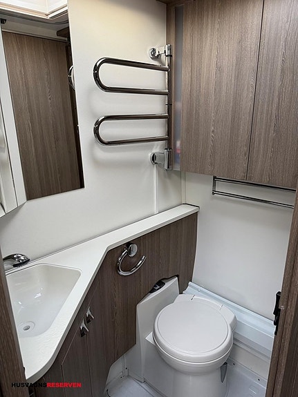 Kabe ROYAL 520XL KS 20 of 20
