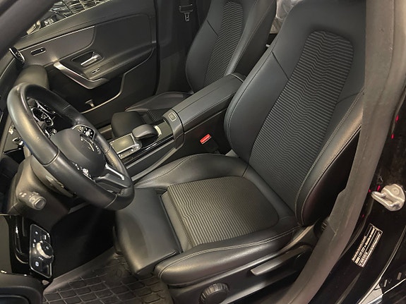 Mercedes-Benz CLA250 e 6 of 9