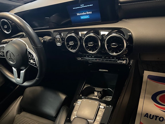 Mercedes-Benz CLA250 e 5 of 5