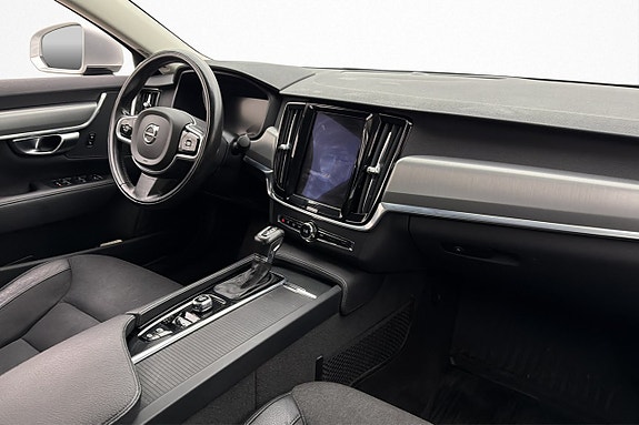 Volvo S90 23 of 27