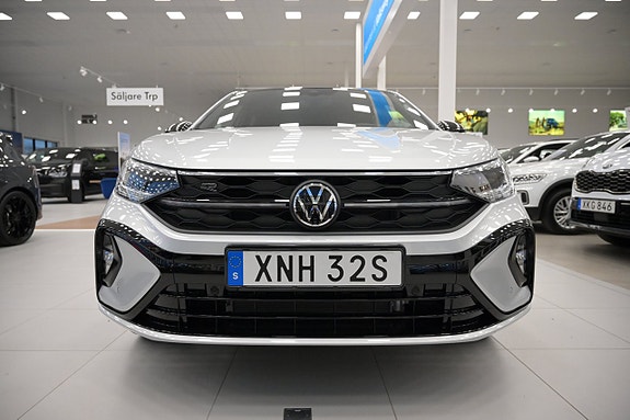 Volkswagen Taigo 3 of 23