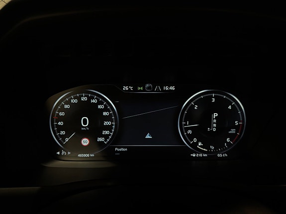 Volvo XC90 22 of 29