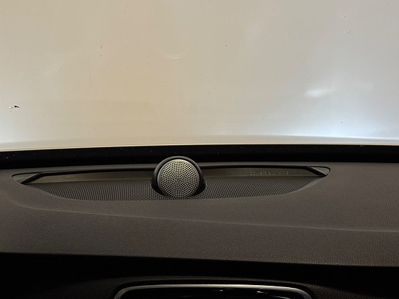 Volvo XC90 16 of 29