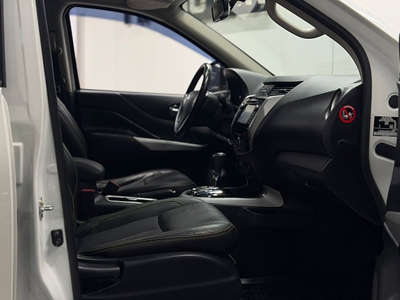 Nissan Navara 23 of 25