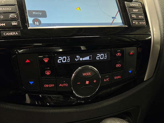 Nissan Navara 21 of 25