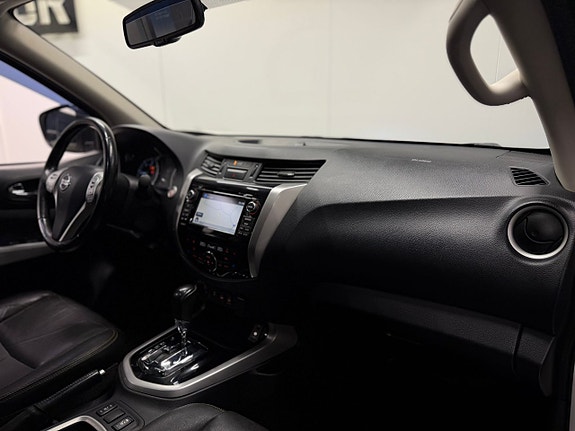 Nissan Navara 24 of 25