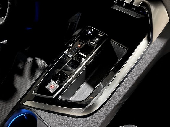 Peugeot 3008 10 of 15
