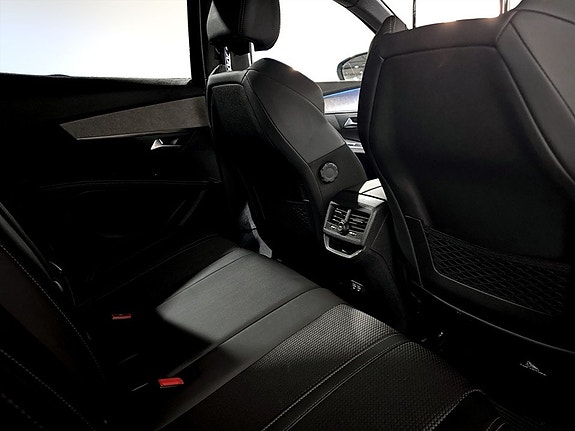 Peugeot 3008 12 of 15