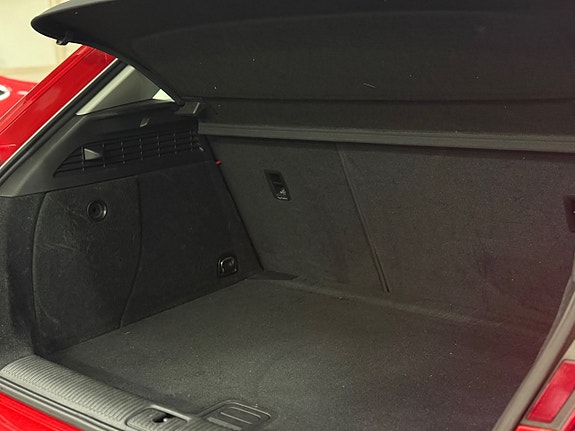 Audi A3 8 of 14
