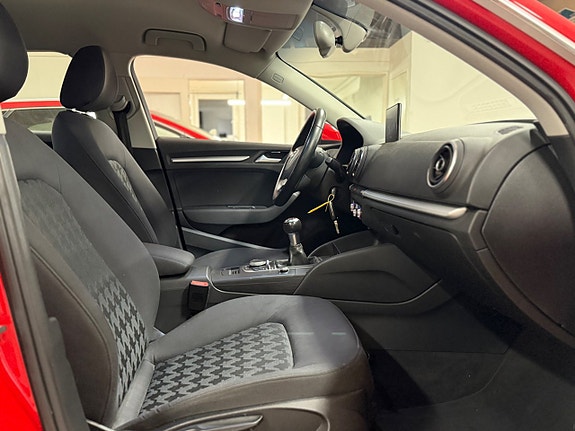 Audi A3 10 of 14