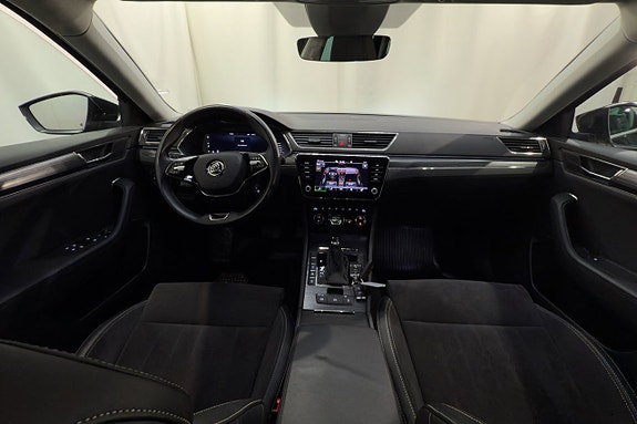 Skoda Superb 14 of 23