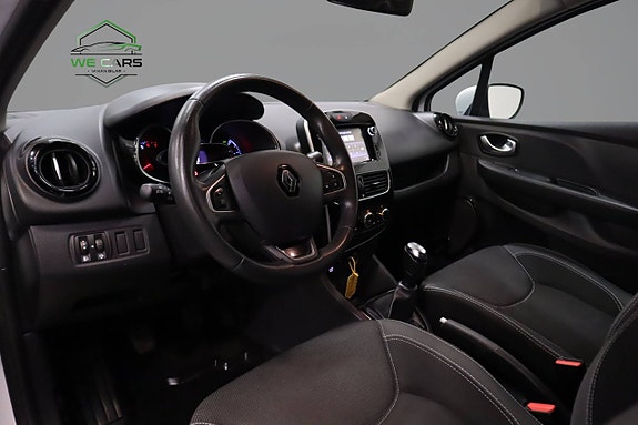 Renault Clio 8 of 15