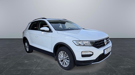 Volkswagen T-Roc 8 of 21