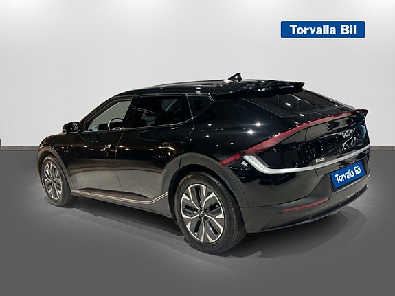 Kia EV6 7 of 15