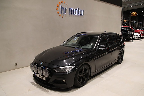 BMW 320 3 of 5