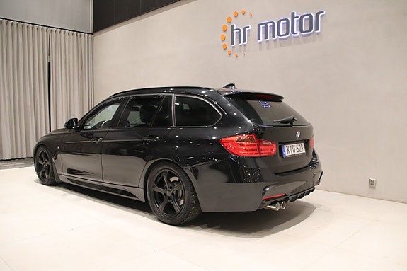 BMW 320 4 of 5
