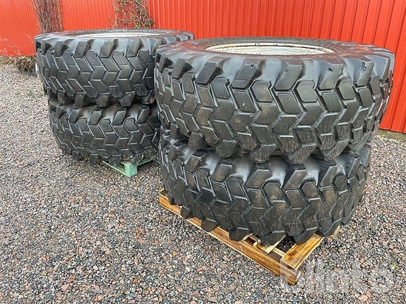 Grävmaskinsdäck Trelleborg 520/70 B30