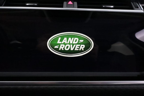 Land Rover Range Rover Velar 12 of 29