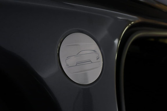 Land Rover Range Rover Velar 24 of 29