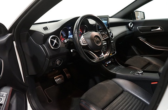 Mercedes-Benz CLA220 d 8 of 12