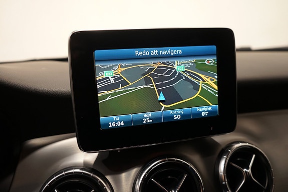 Mercedes-Benz CLA220 d 7 of 12