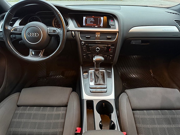 Audi A4 9 of 11