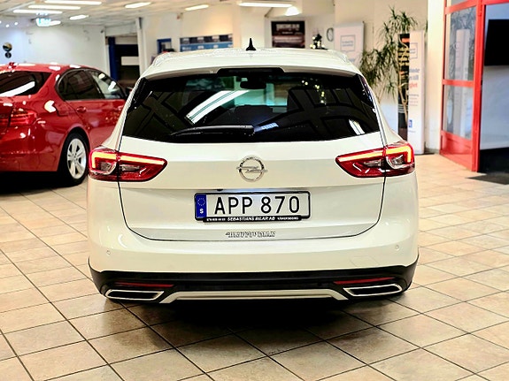 Opel Insignia Country Tourer 5 of 5