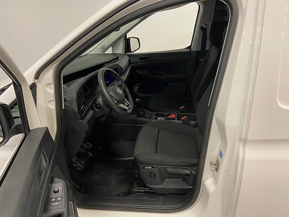 Volkswagen Caddy Maxi 2 of 5